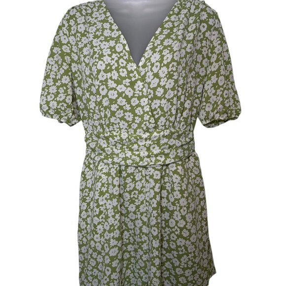 Heartloom Emory Green Floral Wrap Romper Size Small - Picture 4 of 6